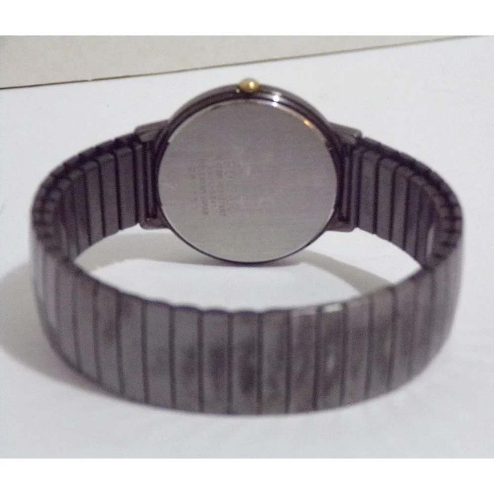 Pulsar VX32-X241 Black Dial Case & 7